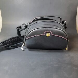 Swiss Gear Wenger The Sherpa Small Padded Camera Bag With Strap Black Pink Strip